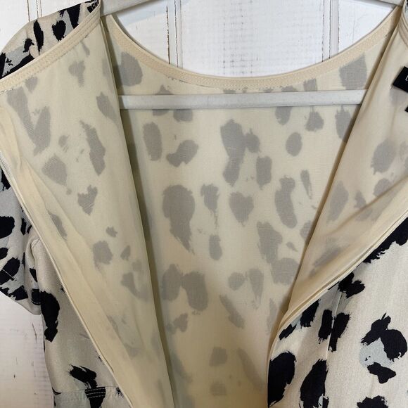 Lafayette 148 New York Amanda Silk Animal Print Short Sleeve Flare Dress Size 2 - Picture 6 of 8